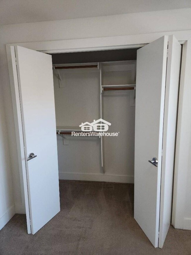 Photo - 1333 W 22nd St