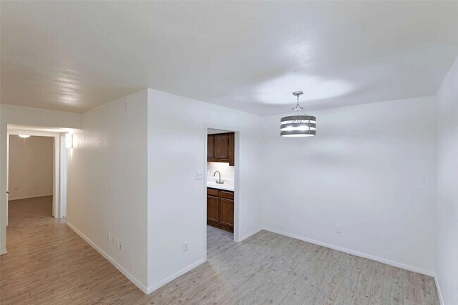 Photo - 8405 Bent Tree Rd Unit 2824