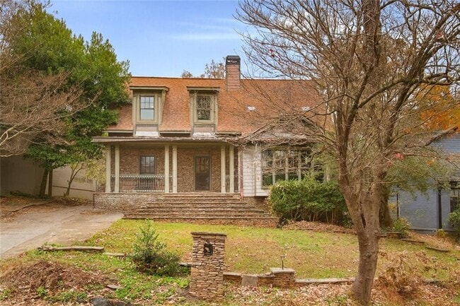 Photo - 451 Hascall Rd NW