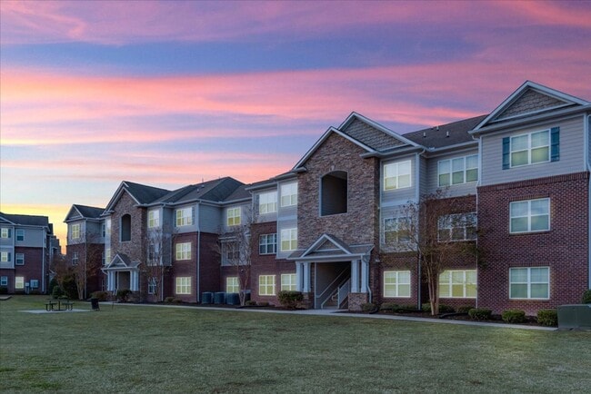 Photo - Liberty Pointe Luxury Apartments