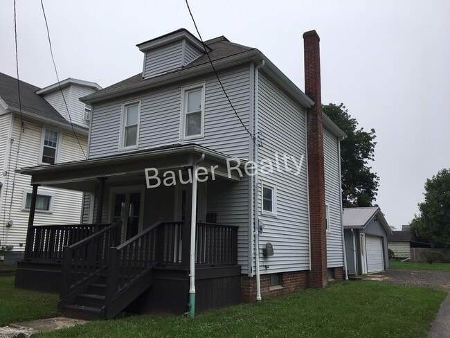 Photo - Two Bedroom, 1 1/2 Baths
