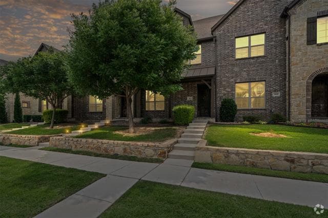 Building Photo - 3012 Gaylord Dr Rental