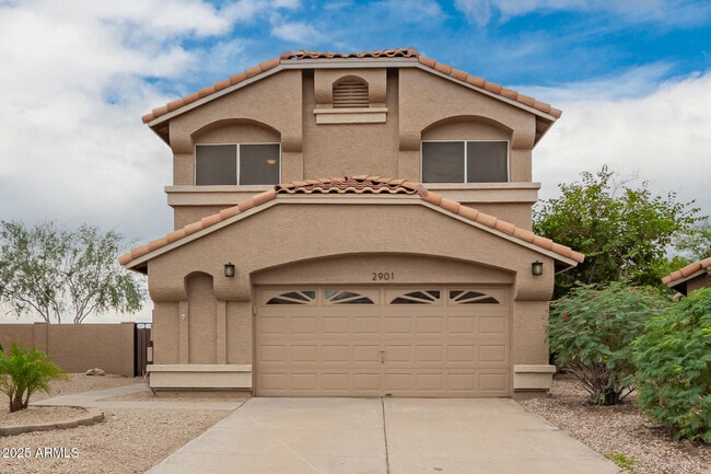 Photo - 2901 E Woodland Dr