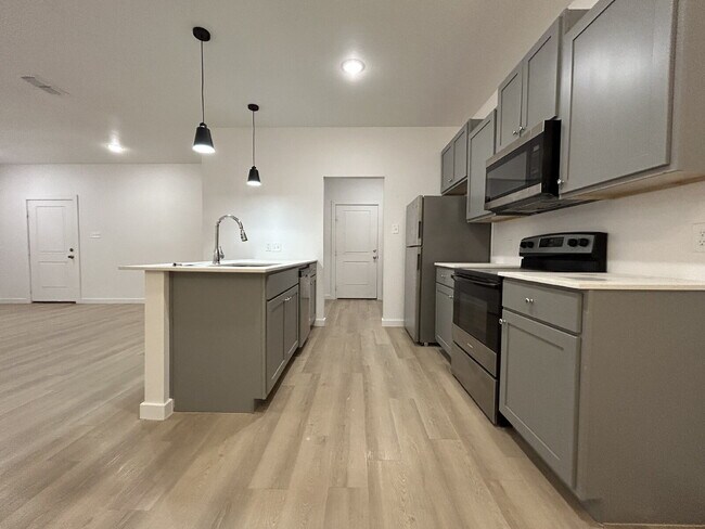 Photo - 5703 Kemper St Unit #2