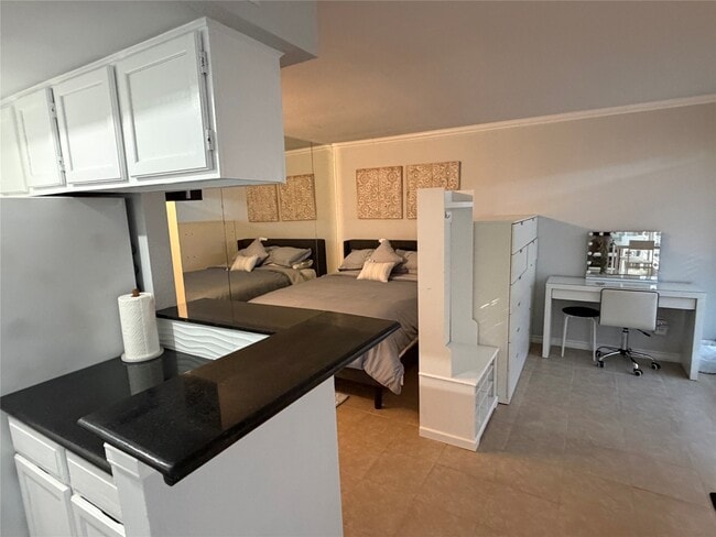 Photo - 2120 El Paseo St Unit 611