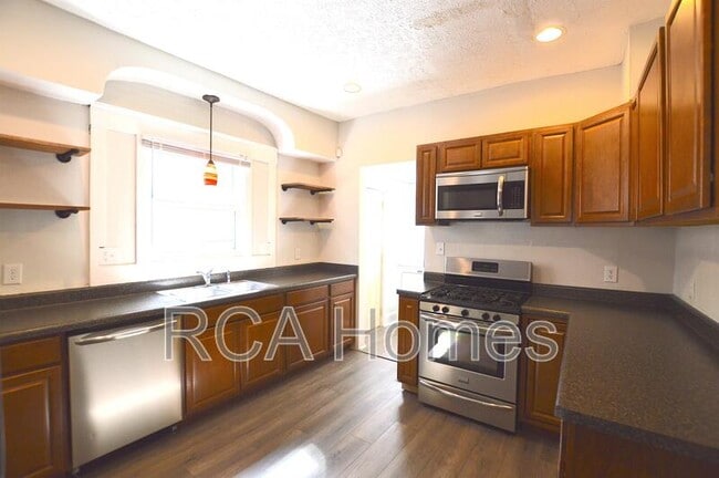 Building Photo - 3016 N New Jersey St Rental