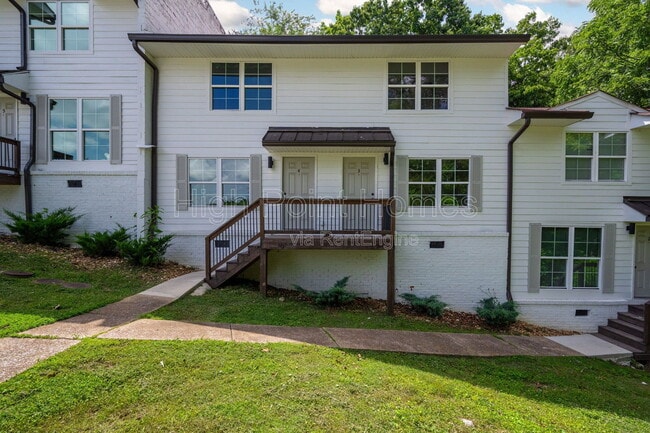 Building Photo - 400 Gallery Ln Unit D5