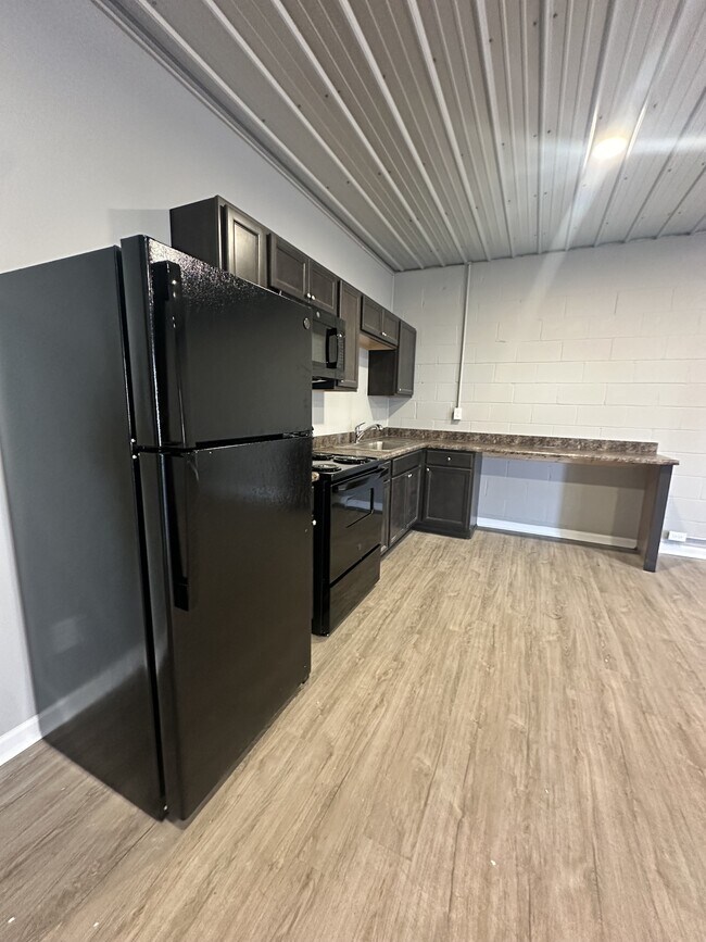 Photo - 115 Means Ave