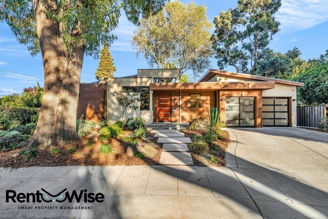 Photo - 1930 Edgewood Dr
