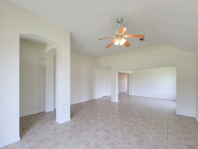 Photo - 3307 Pine Dust Ln