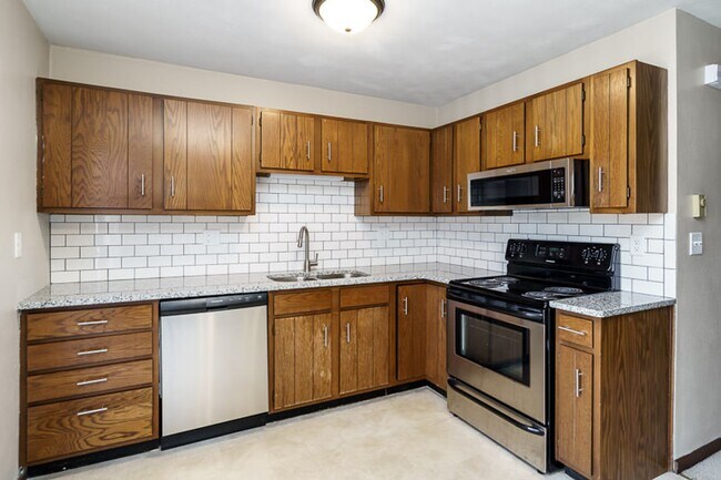 Photo - 150 Flintridge Dr Apartment Unit #6