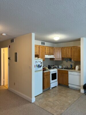 Photo - 1088 Boylston St