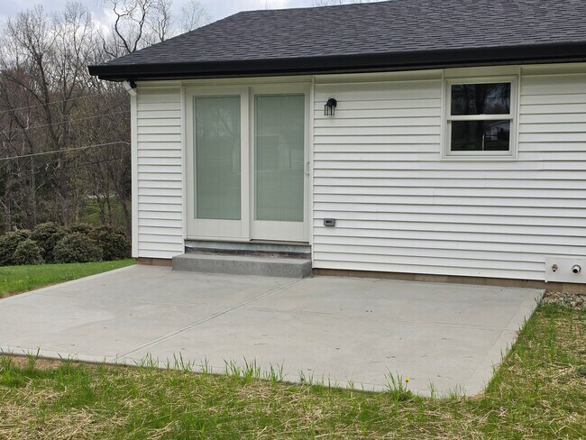 Photo - 111 Robinson Run Rd