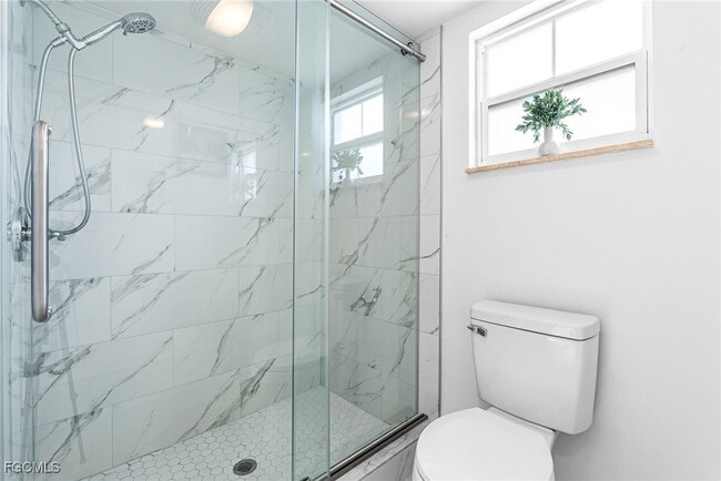 Photo - 2328 SE 27th St