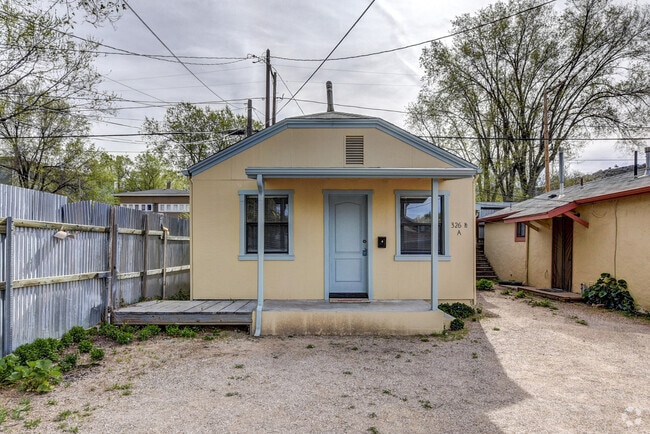 Building Photo - 329 S Montezuma St Unit A Rental