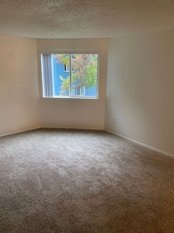 Photo - 479 Senate St NW