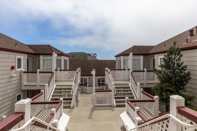 Photo - 683 Green Ridge Dr Unit 7