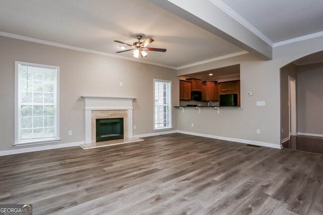 Photo - 2041 Pryor Rd SW