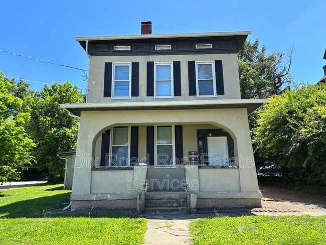 Building Photo - 545 Rockdale Ave