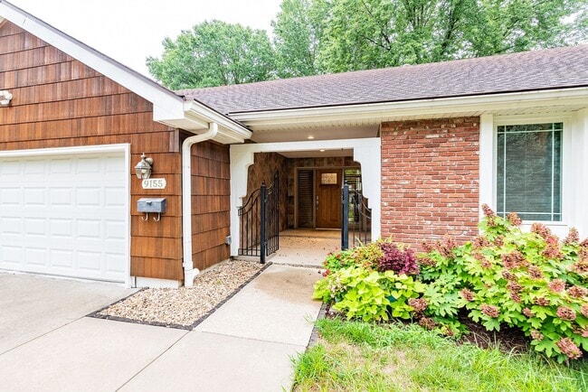 Photo - Beautiful 3 Bed Overland Park Ranch Home NEWLY REMODELED