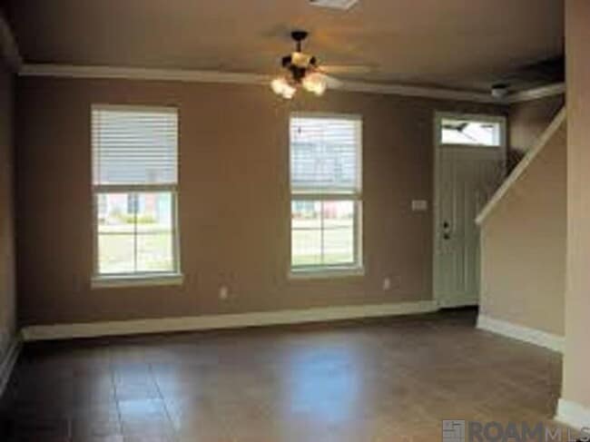 Photo - 10600 Lakes Blvd