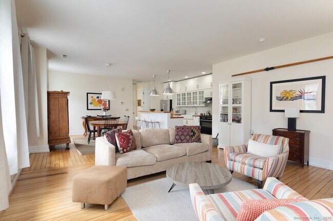 31 Sharon Rd Unit 3