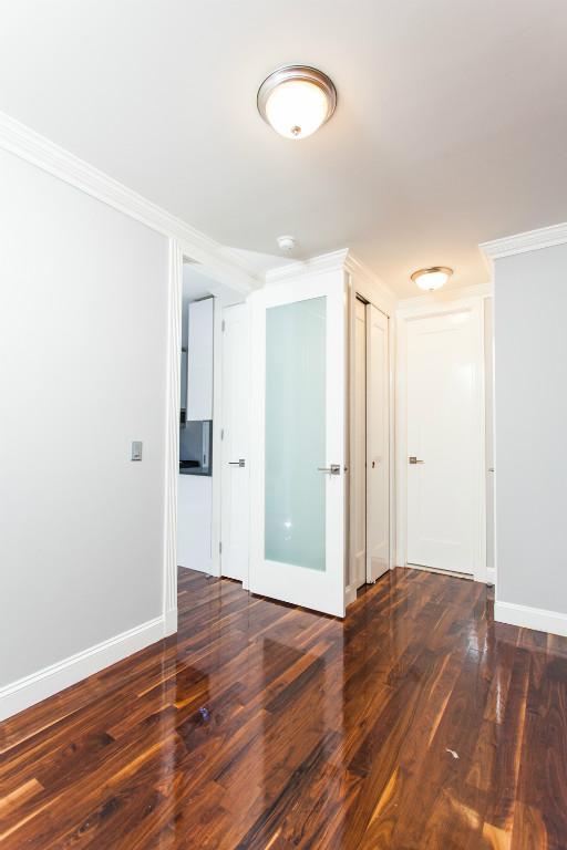Building Photo - 250 E 50th St Rental