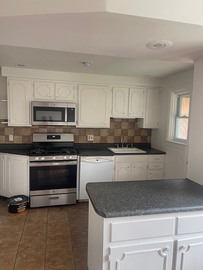 Photo - 624 N Marshall St