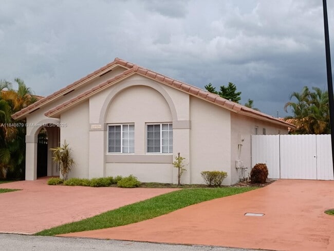 Building Photo - 16771 NW 74th Ct Rental