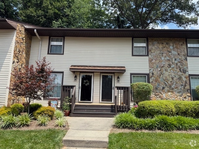 Building Photo - 168 Turnwood Ln Rental