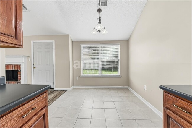 228 Standing Pine Cir