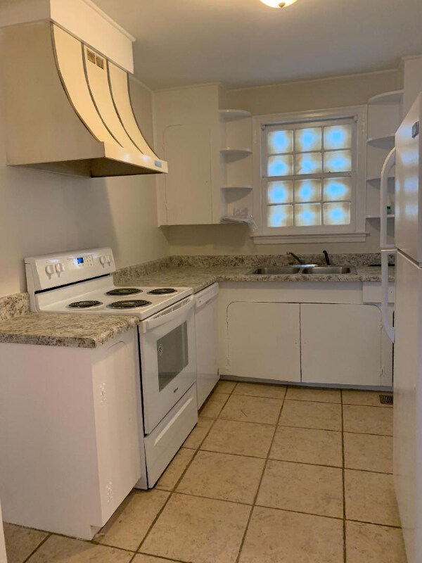 Photo - 612 S Beltline Blvd