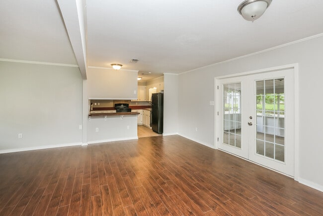 Photo - 103 Springridge Dr