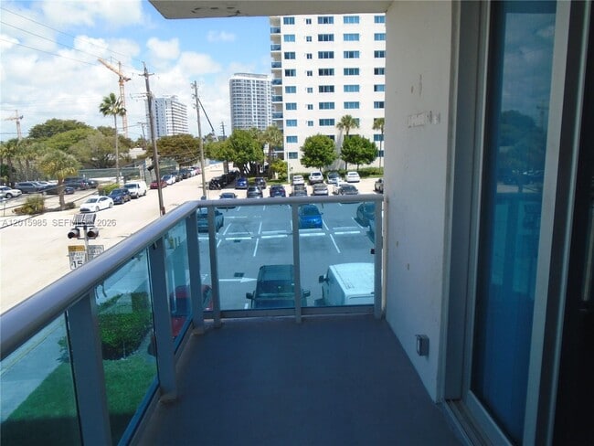 Photo - 7501 E Treasure Dr Unidad 2N