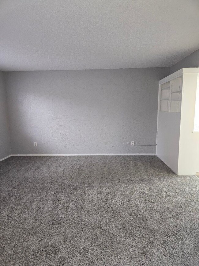 Photo - Spacious 2BD/2BTH with Private 2 Car Garage! (Ground Floor) Unidad 105 (Austin)