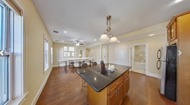 Photo - 81 Hillside St
