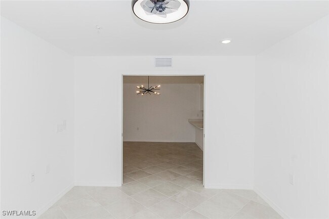 Photo - 5410 Double Eagle Cir Unidad 2222