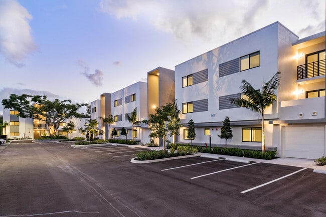 Terra Palm - Terra Palm Apartments