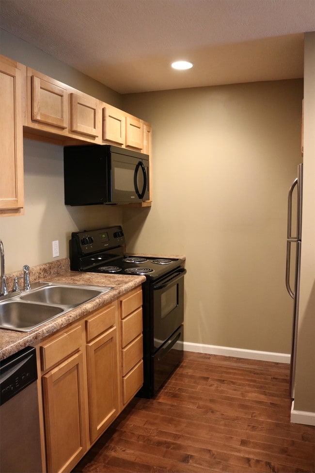 Photo - 80 Township Rd 1118