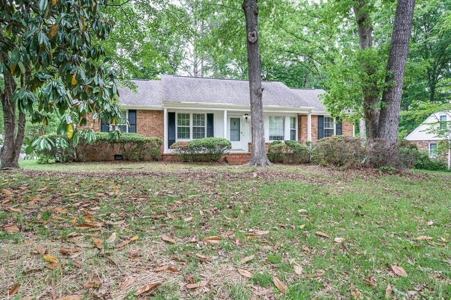 Photo - Charming 3BR Home with Hardwood Floors, Fireplace & Bright Living Spaces in Midlothian