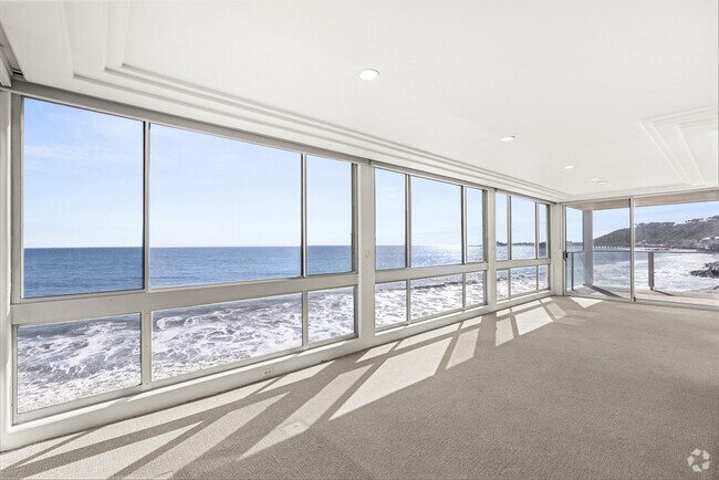 Building Photo - 22548 Pacific Coast Hwy Rental