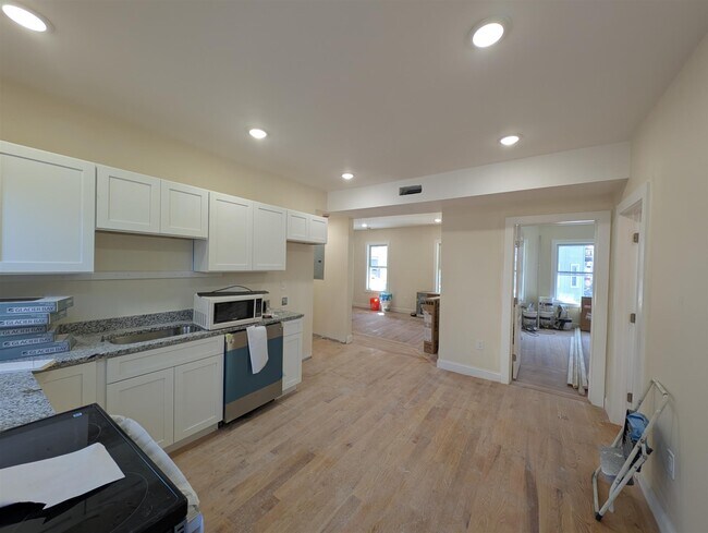 Photo - 5 Lowell Cir Unit 1