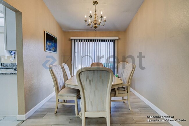 Photo - 67 Silkberry