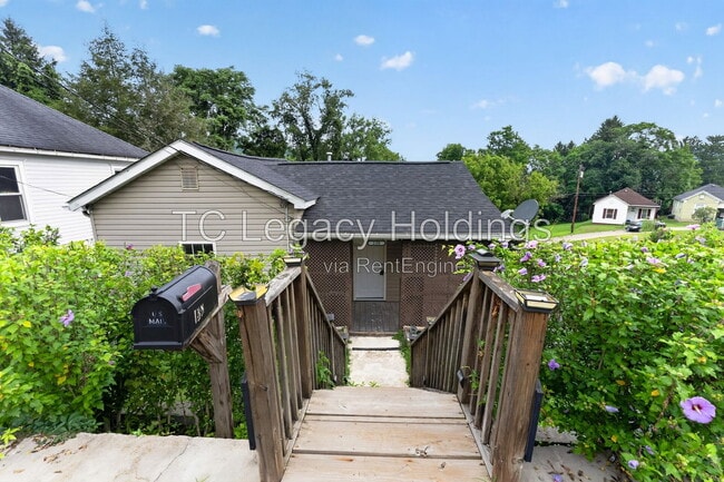 Photo - 138 Austin Ave