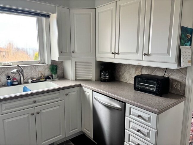 Photo - 1403 Fleetwood Plaza