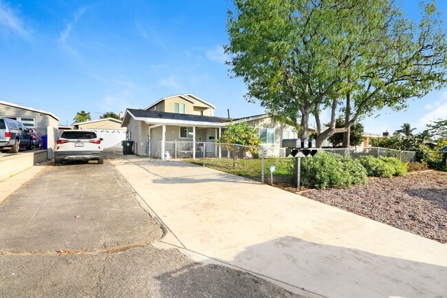 Building Photo - 10261 Tudor Ave