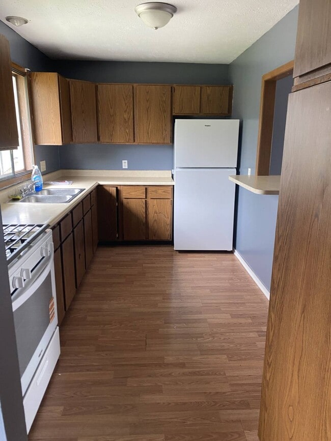 Photo - 110 1/2 1st Ave W