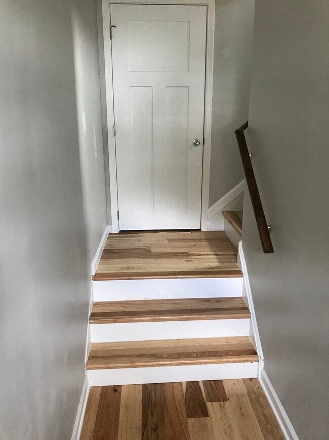 Photo - 546 Southern Ave Unit Apt 2