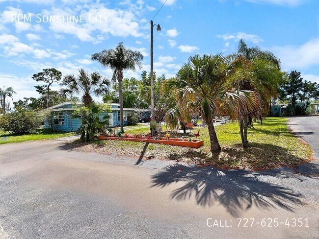 Photo - 10464 106th Ave N Unit 2