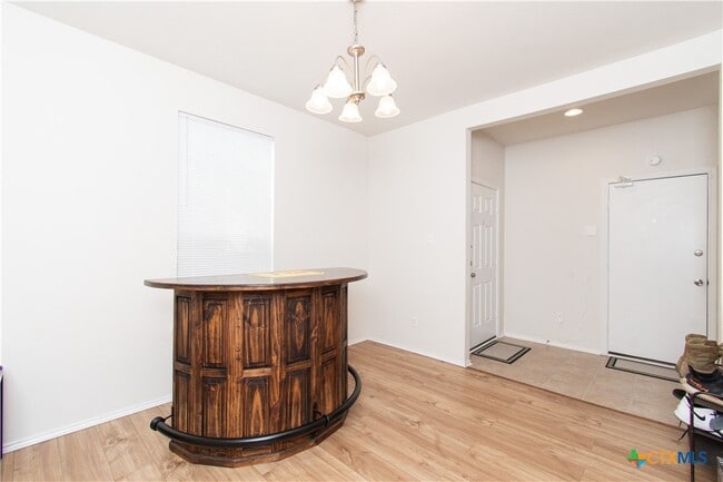 Photo - 303 Gemini Ln